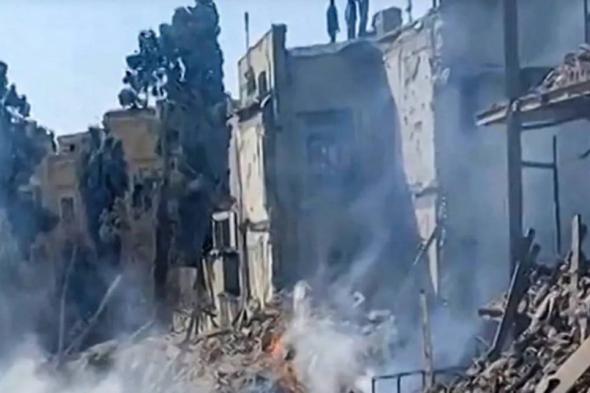 ارتفاع
ضحايا
قصف
مدرسة
للبنات
جنوب
إيران
إلى
148
طالبة