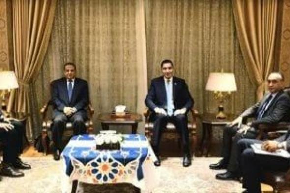 وزير
الرياضة
يهنئ
اتحاد
الملاكمة
ببرونزية
بطولة
العالم