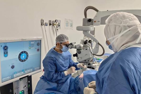 جراحة
      في
      مصر
      تنقذ
      مقلة
      عين
      بحار
      أوكراني