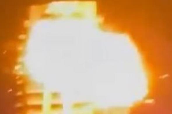 الولايات
المتحدة
تسمح
لموظفيها
غير
الأساسيين
بمغادرة
البحرين