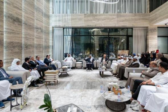 الذكاء
      الاصطناعي..
      التقنية
      بين
      الواقع
      والقيم