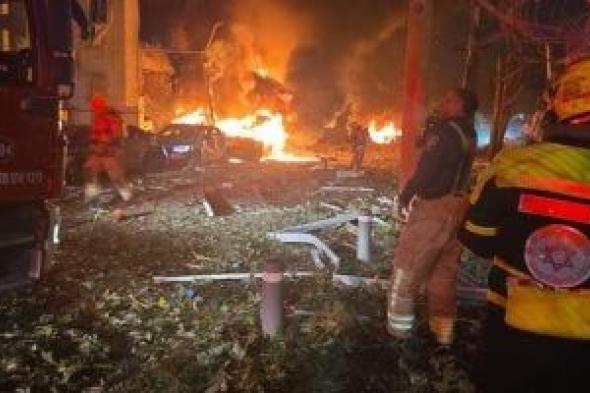 وسائل
إعلام
إسرائيلية:
8
مصابين
جراء
سقوط
صواريخ
إيرانية
فى
تل
أبيب