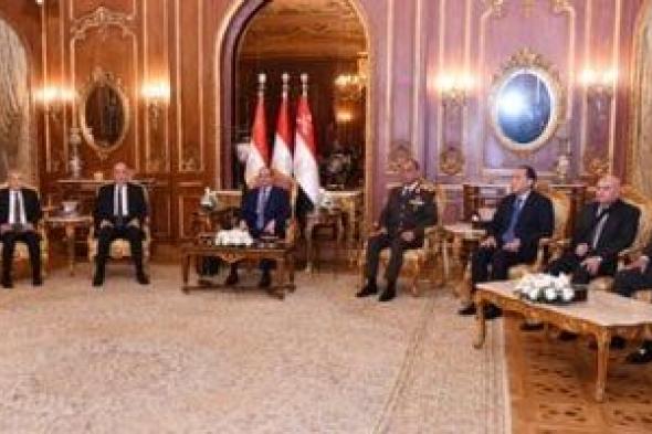 الرئيس
السيسى
يحضر
حفل
إفطار
القوات
المسلحة
تزامنًا
مع
الاحتفال
بذكرى
انتصارات
العاشر
من
رمضان..
صور