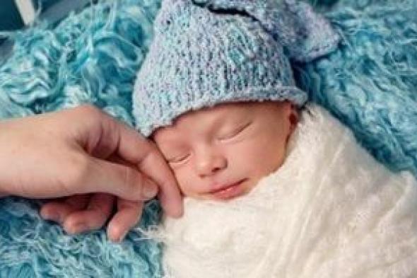 هل
اللمبة
النيون
المنزلية
تعالج
الصفراء
عند
حديثي
الولادة؟..
وزارة
الصحة
تجيب