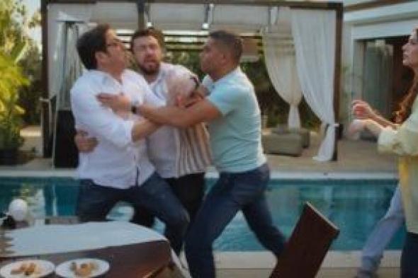 مسلسل
اتنين
غيرنا
الحلقة
13..
هجوم
كبير
على
آسر
ياسين
بسبب
دينا
الشربيني