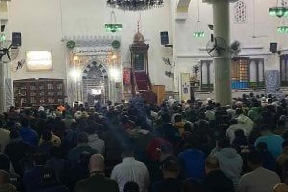 مسجد
النصر
بالعريش..
قبلة
المصلين
في
ليالي
رمضان
وروحانية
صلاة
التراويح
بشمال
سيناء