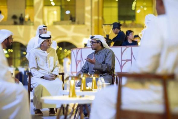 منصور
      بن
      زايد:
      الألعاب
      التفاعلية
      ترسّخ
      الرياضة
      ونمط
      الحياة
      النشط