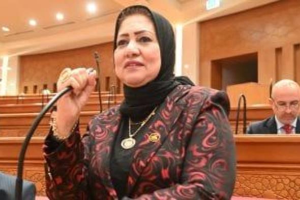 سحر
صدقى:
الجمع
بين
قوة
السلاح
وتأمين
احتياجات
المواطن
فلسفة
دولة
راسخة