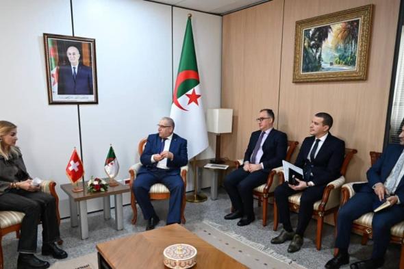 الجزائر
وسويسرا
يبحثان
تعزيز
التعاون
والشراكة