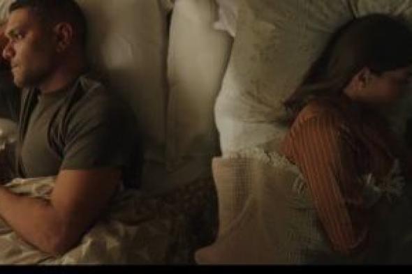 نهاية
الحكاوى
لفريق
مسار
إجبارى
تزين
الحلقة
الثالثة
عشر
من
مسلسل
اتنين
غيرنا