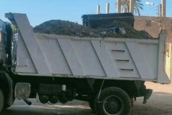 رفع
أكثر
من
300
طن
مخلفات
داخل
حرم
القطار
القديم
بالإسكندرية