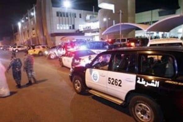 صافرات
إنذار
تدوى
بالكويت
والبحرين
ودعوات
للمواطنين
للتوجه
لأقرب
مكان
آمن