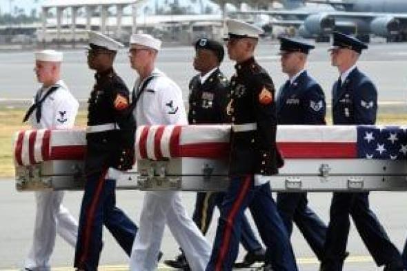 واشنطن
تعلن
مقتل
6
جنود
أمريكيين
واستعادة
رفات
جنديين
فى
الحرب
مع
إيران