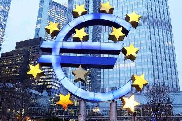 مسؤول
      بالمركزي
      الأوروبي:
      حرب
      طويلة
      مع
      إيران
      تهدد
      برفع
      التضخم