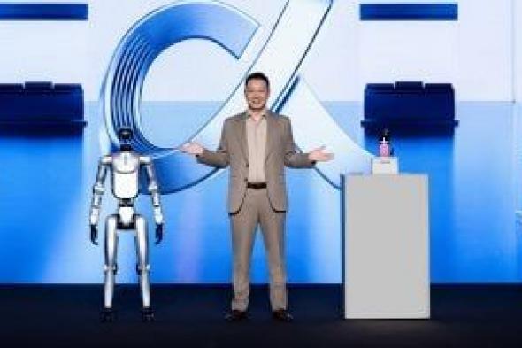 HONOR
تعزّز
رؤيتها
للذكاء
الاصطناعي
في
مؤتمر
MWC
2026
من
خلال
الكشف
عن
أجهزتها
روبوت
فون
وروبوت
بشري
وMagic
V6