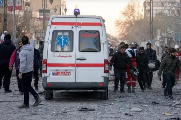 الجيش
الإسرائيلي
يقصف
مجمعا
عسكريا
ضخما
في
طهران