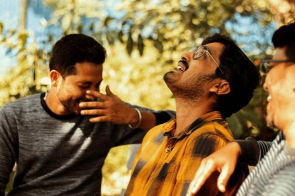 الأصدقاء
      يقللون
      الخوف
      والتوتر
      بنسبة
      90%