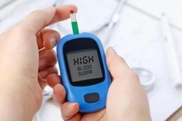 احذر
من
خدعة
الساعات
الذكية..
جهاز
رخيص
يدّعى
قياس
السكر
فى
الدم