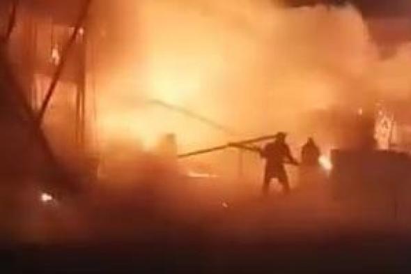 السيطرة
على
حريق
بـ5
أكشاك
تجارية
قرب
السكة
الحديد
بكوم
أمبو