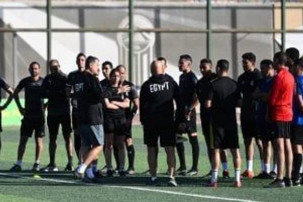 اتحاد
الكرة
يصرف
4
ملايين
و500
ألف
جنيه
من
مستحقات
الحكام