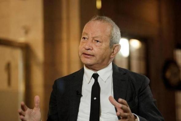 نجيب
      ساويرس:
      الإمارات
      نموذج
      نادر..
      في
      الأمن
      والرفاهية