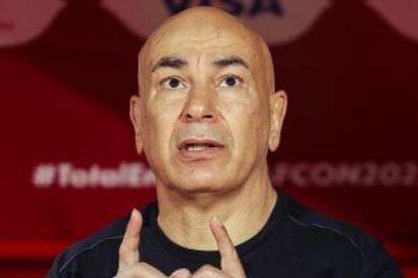 حسام
حسن
يضع
الرتوش
الأخيرة
على
قائمة
منتخب
مصر