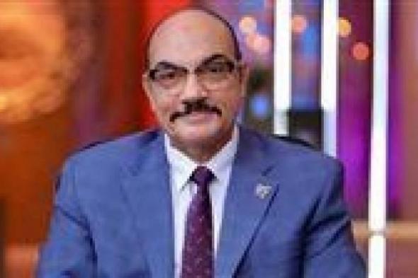 رضا
      فرحات:
      جولة
      السيسي
      في
      البحرين
      والسعودية
      امتداد
      لتحركات
      مصرية
      داعمة
      للأشقاء
      وترسيخ
      للتضامن
      العربي