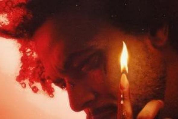 عبد
الفتاح
الجريني
يجمع
كبار
صناع
الموسيقى
في
ألبومه
الجديد
جريني
2.6