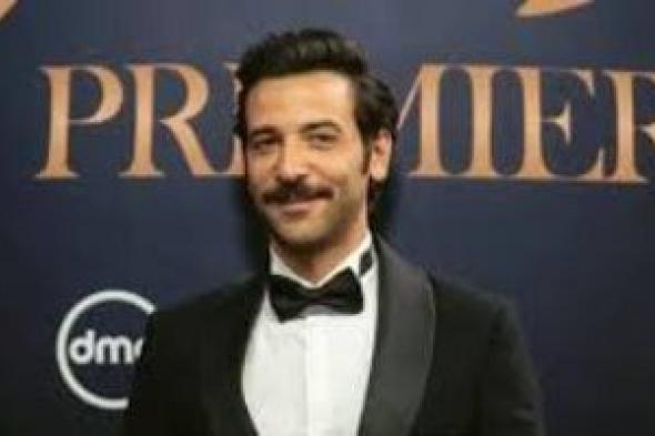 كريم
قاسم:
كنت
قدام
اختيارين
مسلسل
مناعة
وعمل
آخر
ولكن
الاختيار
كان
صعب