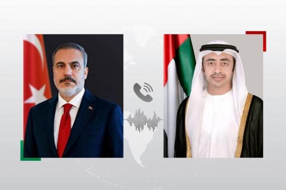 عبدالله
      بن
      زايد
      يعزي
      هاتفياً
      وزير
      خارجية
      تركيا
      باستشهاد
      طاقم
      طائرة
      مروحية