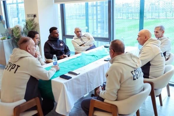 أول
      تعليق
      من
      وزير
      الرياضة
      على
      انضمام
      هيثم
      حسن
      لـ
      منتخب
      مصر