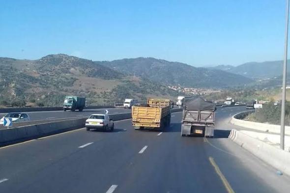 البويرة..
تحويل
مؤقت
لحركة
الوزن
الثقيل
بالطريق
السيار
أ2