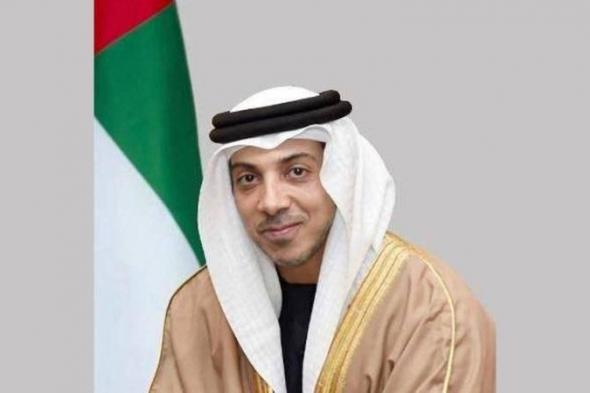 منصور
      بن
      زايد
      يشكل
      لجان
      فض
      نزاعات
      الشركات
      العائلية
      في
      أبوظبي