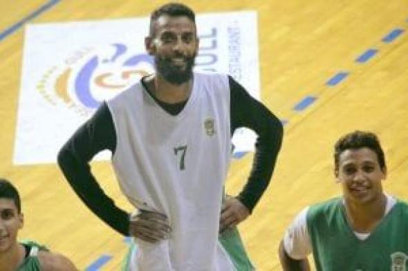 الطول
مش
دايما
هيبة..
تعرف
على
عائلة
القصيرين
فى
كرة
السلة