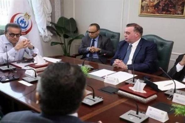 طلاب
      جامعة
      حلوان
      التكنولوجية
      الدولية
      يبتكرون
      منظومة
      صحية
      ذكية