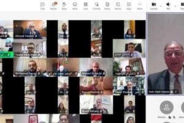 نائب
وزير
الخارجية
والتعاون
الدولي
يلتقي
أبناء
الجالية
المصرية
بالكويت