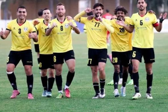 فريق
      أردني
      ينهي
      عقد
      مدربه
      و8
      لاعبين
      دفعة
      واحدة