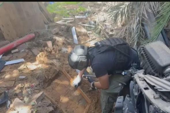 25
      إصابة..
      ودمار
      إثر
      سقوط
      شظايا
      صاروخية
      في
      إسرائيل