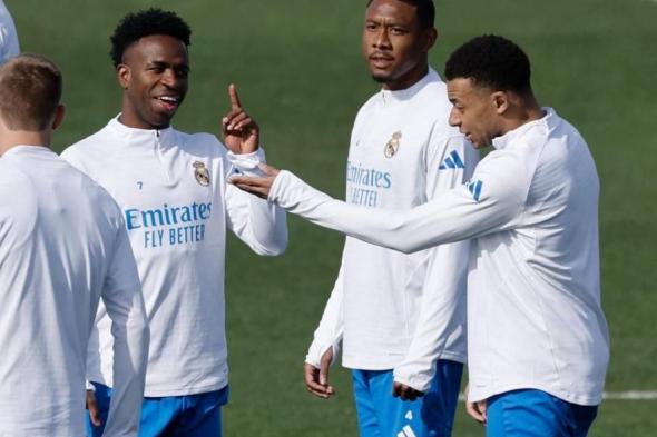 تحذير
      مبابي
      من
      «فخ»
      ممثلة
      إسبانية