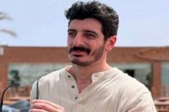 التيك
توكر
شاكر
محظور
للمحكمة:
"فوجئت
بالمخدرات
أمام
النيابة"