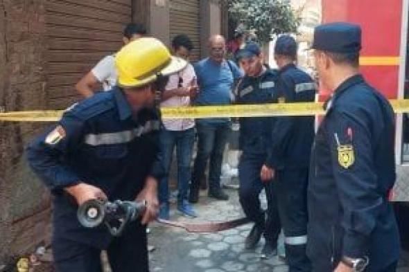 إخماد
حريق
بمخزن
تجميع
مواد
بترولية
فى
إدفو
بأسوان