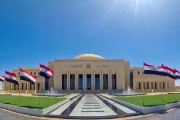 كيف
يتم
تقويم
الأداء
للعاملين
بالجهاز
الإدارى
للدولة؟..
اعرف
التفاصيل