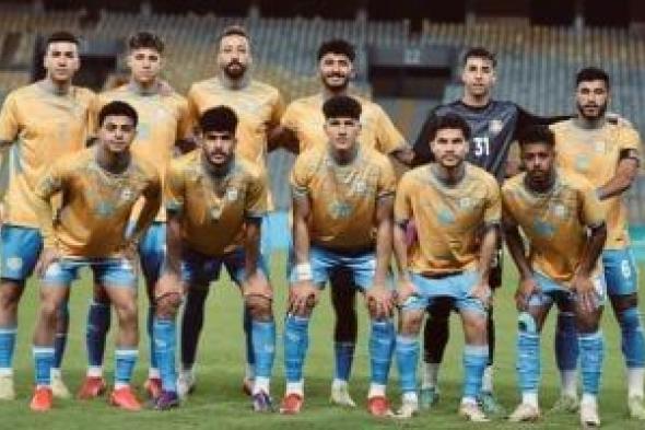 الإسماعيلى
يتعادل
مع
الكهرباء
1-1
بالدورى
الممتاز