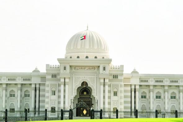 «استشاري
      الشارقة»
      يناقش
      مشروع
      قانون
      تنظيم
      جامعة
      الفنون