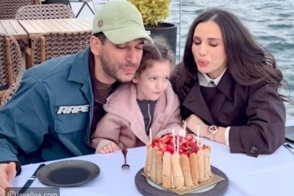 مراد يلدريم يحتفل بعيد ميلاده في أجواء عائلية رومانسية