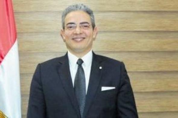 نقيب
الإعلاميين
يقرر
منع
ظهور
عبد
الجليل
بقناة
الزمالك
ومحمد
فاروق
بقناة
تن