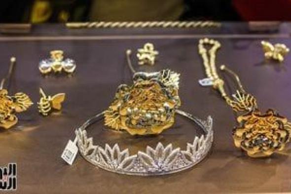 سعر
الذهب
اليوم
الخميس
16/4/2026..
وعيار
21
يسجل
7040
جنيها