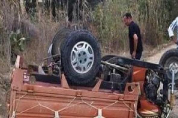 حادث
انقلاب
تروسيكل
يُصيب
4
أشخاص
بنزلة
كوبري
الجامعة
الجديد
بالدقهلية