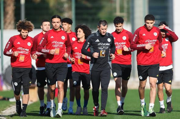 صايفي
يكشف
قائمة
منتخب
أقل
من
23
عاما
المعنية
بالتربص
المقبل