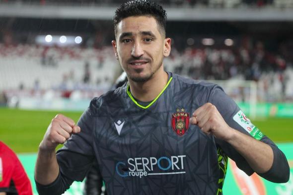 بالفيديو..
"الكاف"
تُشيد
بأداء
بن
بوط
في
نصف
نهائي
كأس
الكونفدرالية